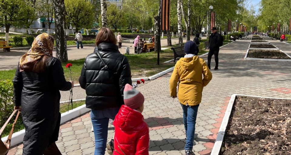 Майское тепло ворвется в Россию после апрельских снегопадов: новый прогноз от Вильфанда Майское тепло ворвется в Россию после апрельских снегопадов: новый прогноз от Вильфанда