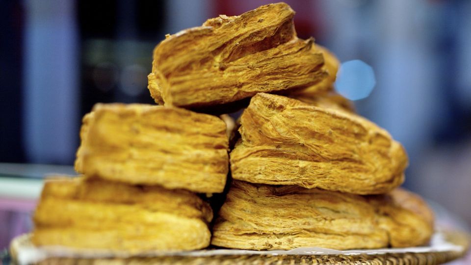 Это пирожное приготовится быстрее, чем закипит чайник: нужно лишь готовое тесто