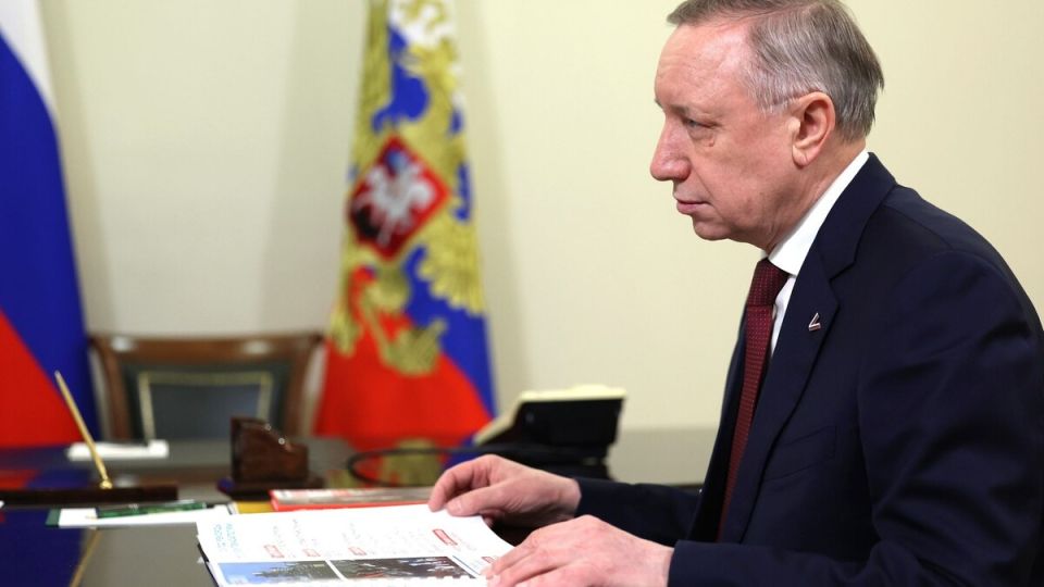 Чиновники Петербурга получат дополнительные медицинские гарантии