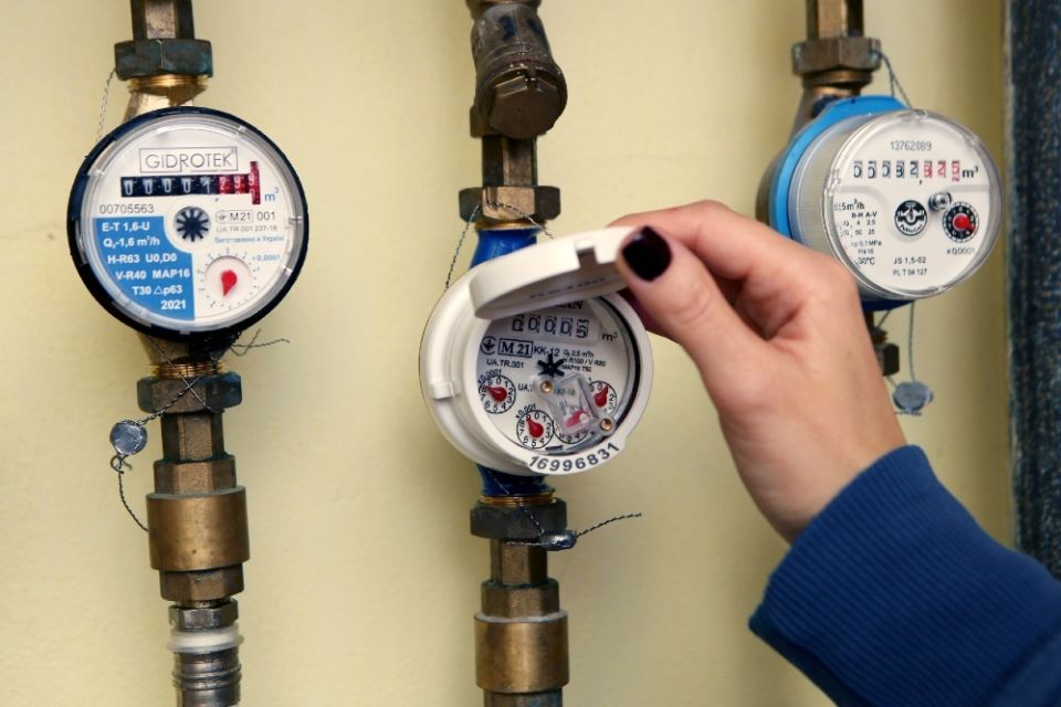 Как собственники квартир могут сэкономить на счетчиках: новое право на рассрочку