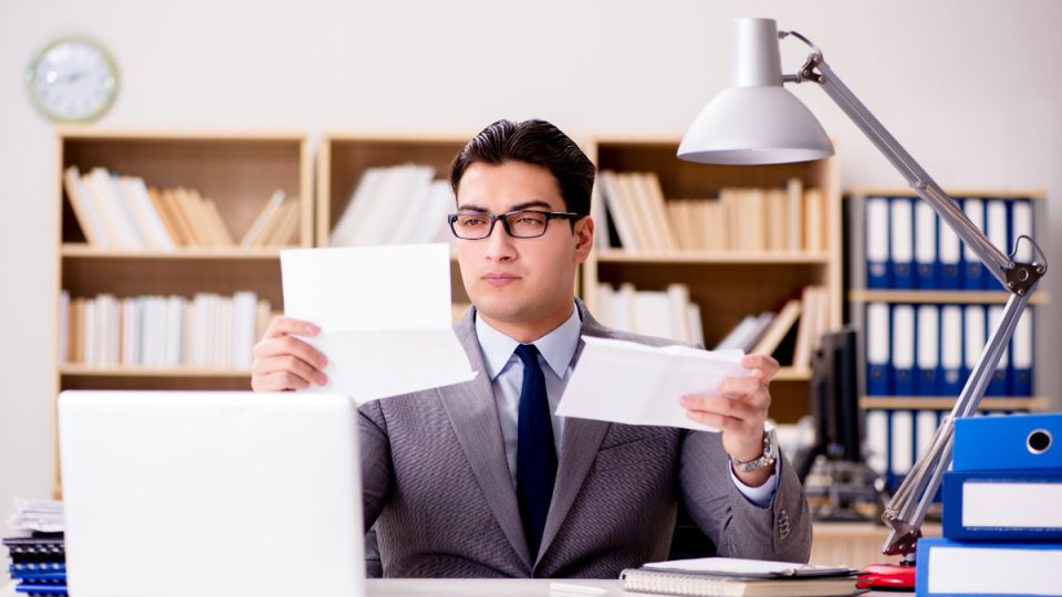 Почему собственники жилья не используют свои права на контроль за управляющими компаниями?