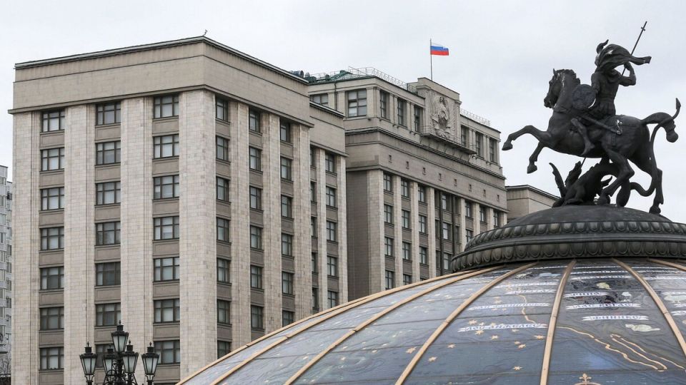 Госдума на грани изменений: как продажа пропусков всколыхнула парламентаризм