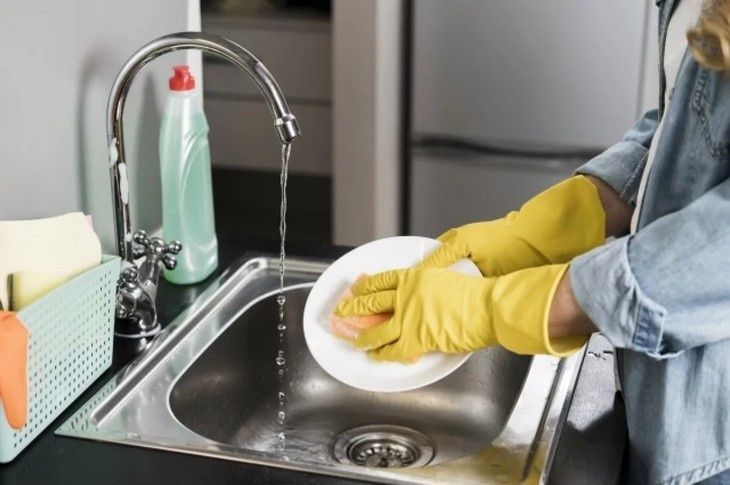 Губки на кухне как источник микробов и как сохранить чистоту