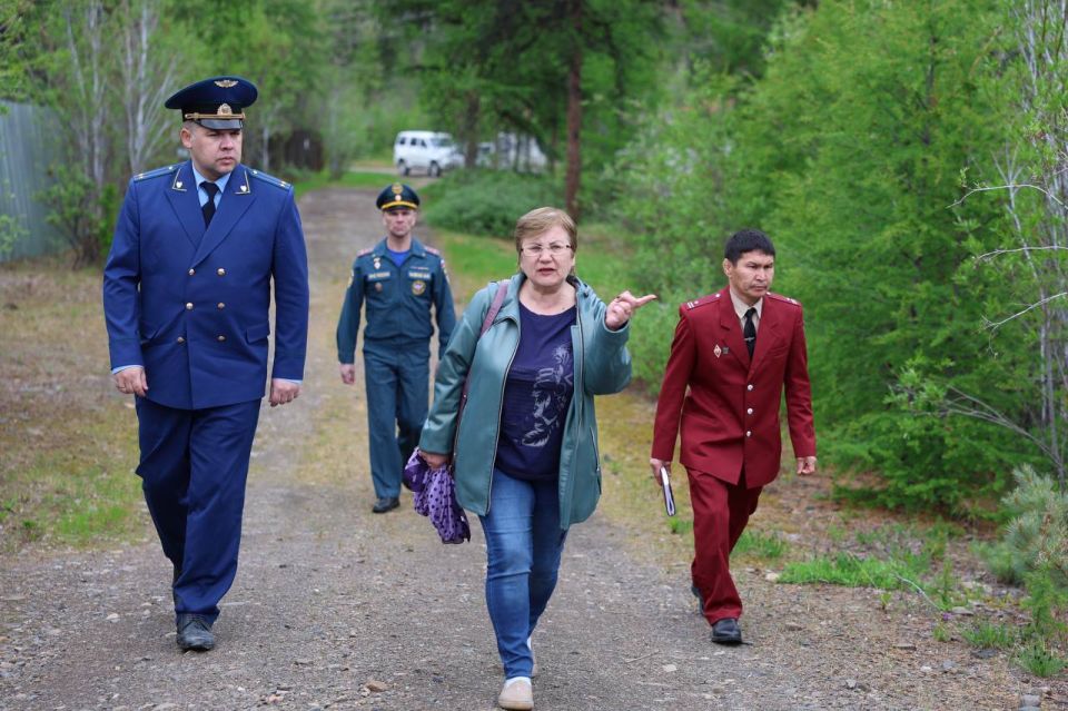 Прокуратура проверила готовность детского лагеря к летнему сезону