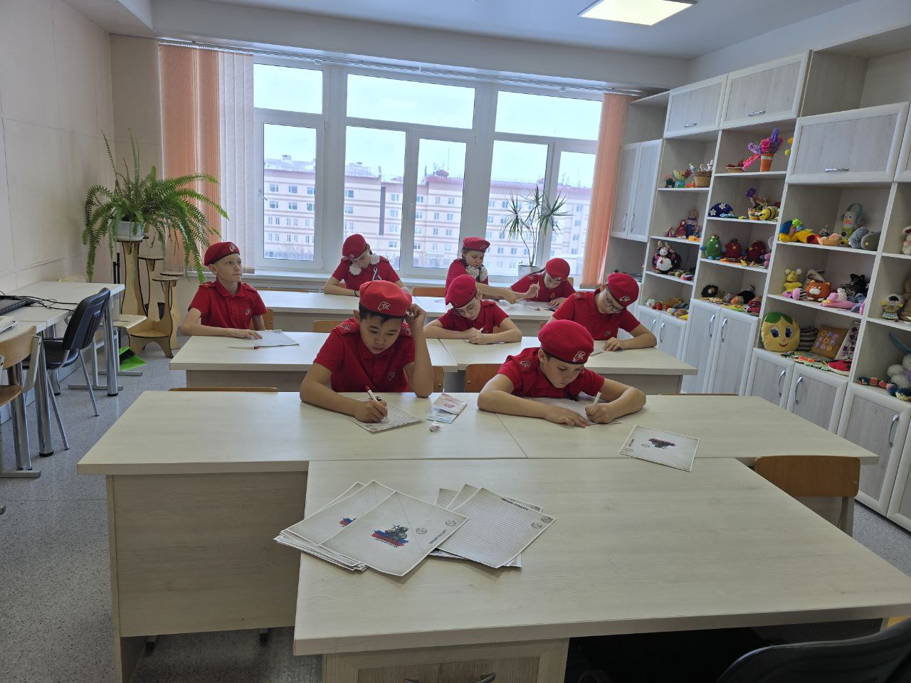 Муниципальный  патриотический слет юнармейцев «В одном строю с Победой!» Муниципальный  патриотический слет юнармейцев «В одном строю с Победой!»