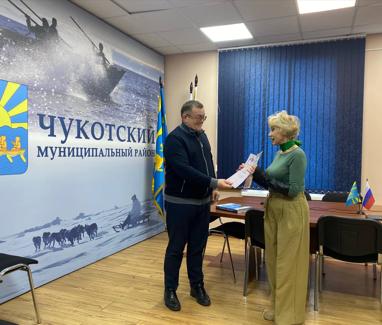 Лариса Юрочко: Сегодня, 28 октября, отмечает свой 75-летний юбилей Татьяна Николаевна Итеунеут, одна из старейших работников библиотеки Чукотского муниципально района Лариса Юрочко: Сегодня, 28 октября, отмечает свой 75-летний юбилей Татьяна Николаевна Итеунеут, одна из старейших работников библиотеки Чукотского муниципально района