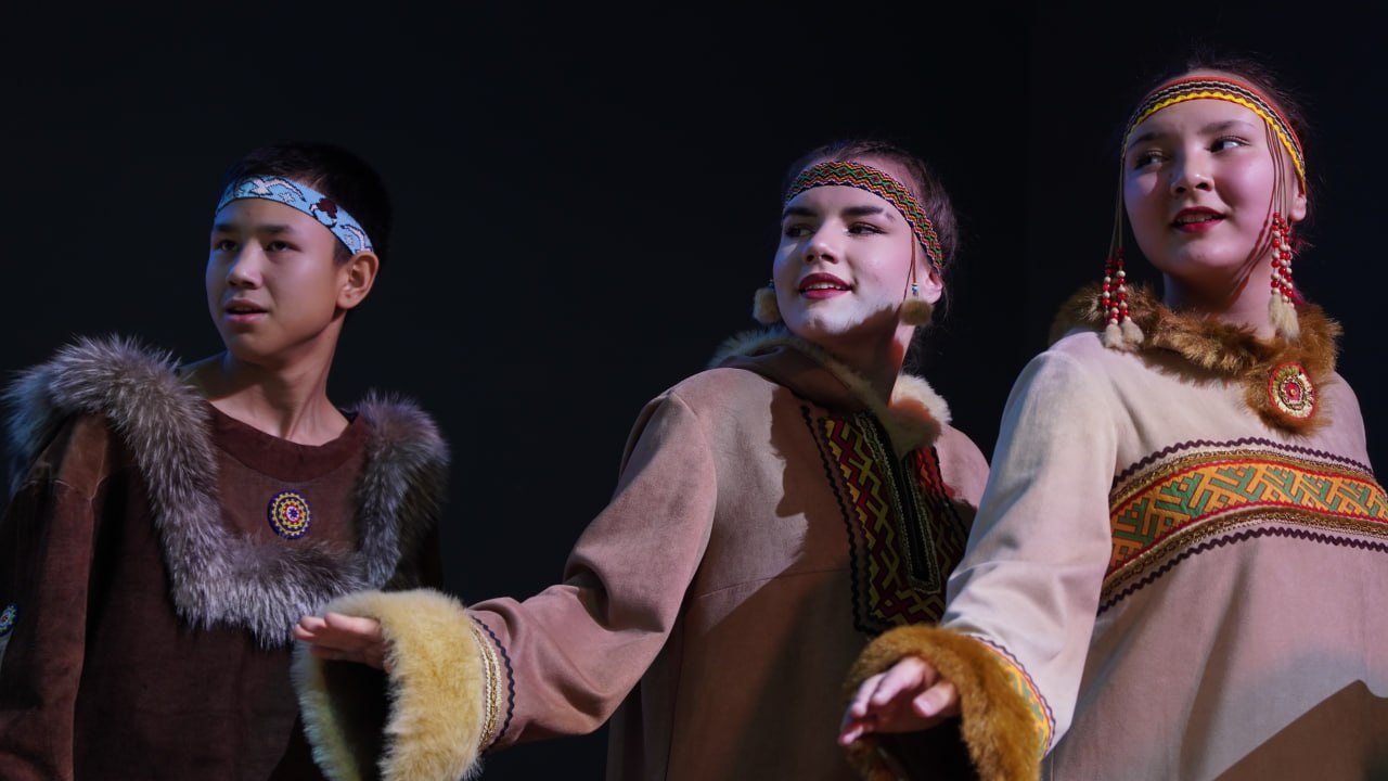 Завершилась смена «Культура и искусство» в чукотском образовательном центре «Энэрти» Завершилась смена «Культура и искусство» в чукотском образовательном центре «Энэрти»