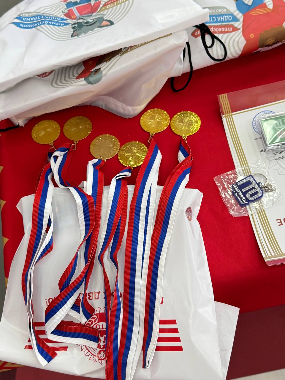 Спортивный фестиваль ГТО среди школьников в Анадыре успешно завершен! Спортивный фестиваль ГТО среди школьников в Анадыре успешно завершен!