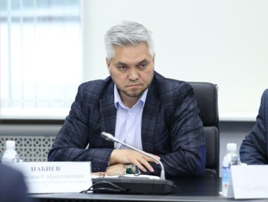 «Герои Чукотки» на практике изучают особенности работы органов власти региона