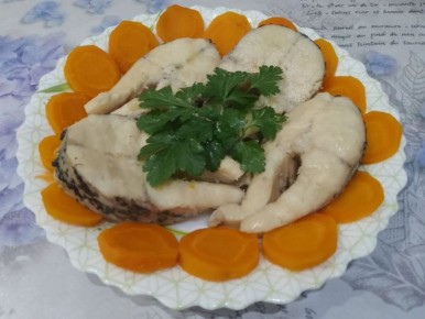 Неповторимый вкус: как приготовить рыбу в огуречном рассоле