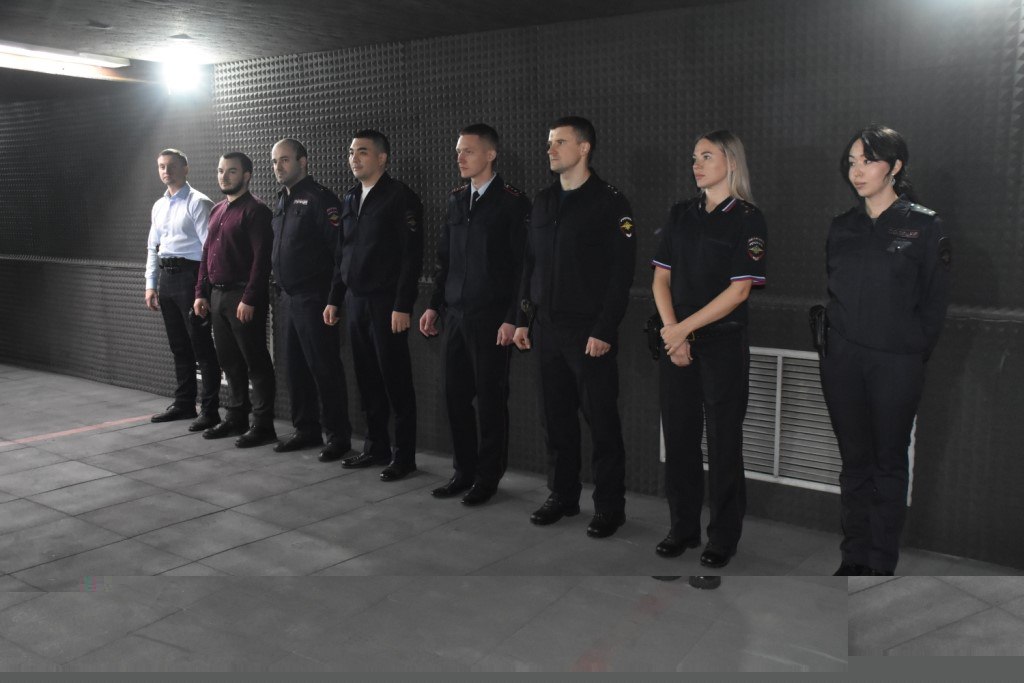 В окружном Управлении МВД проведен конкурс «Хрустальный пистолет»