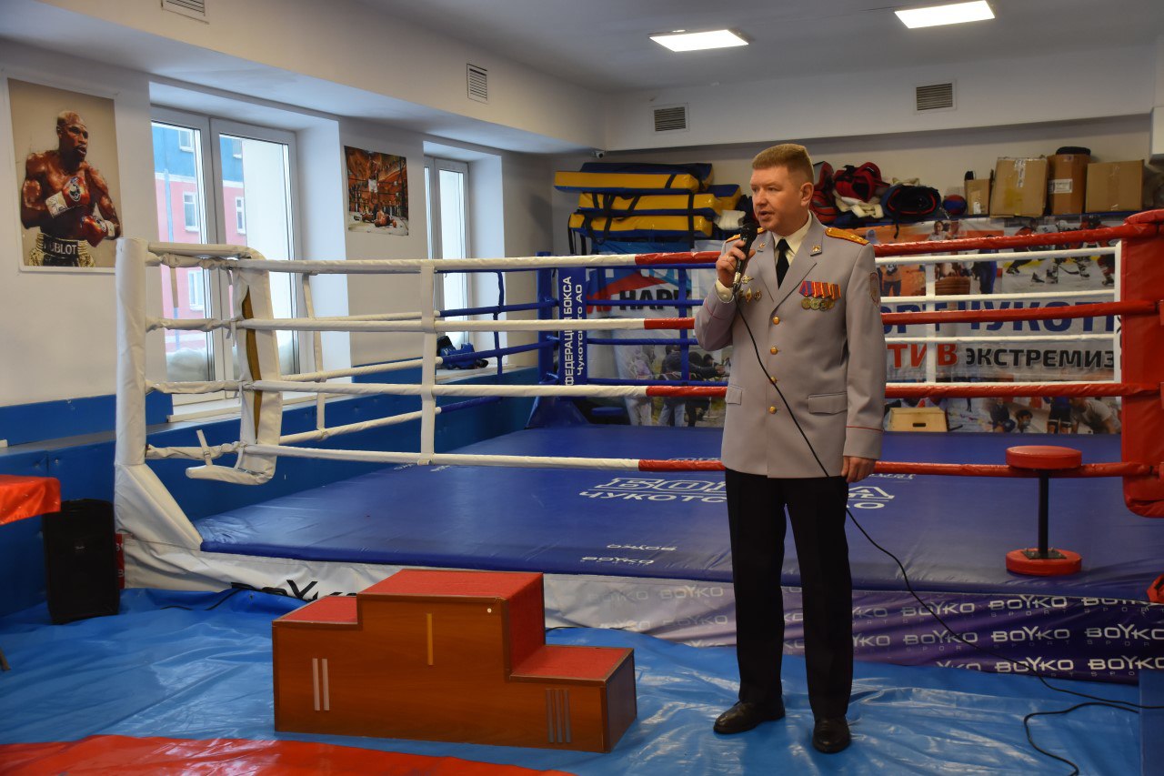 В Анадыре прошёл турнир по боксу в честь Дня сотрудника органов внутренних дел В Анадыре прошёл турнир по боксу в честь Дня сотрудника органов внутренних дел