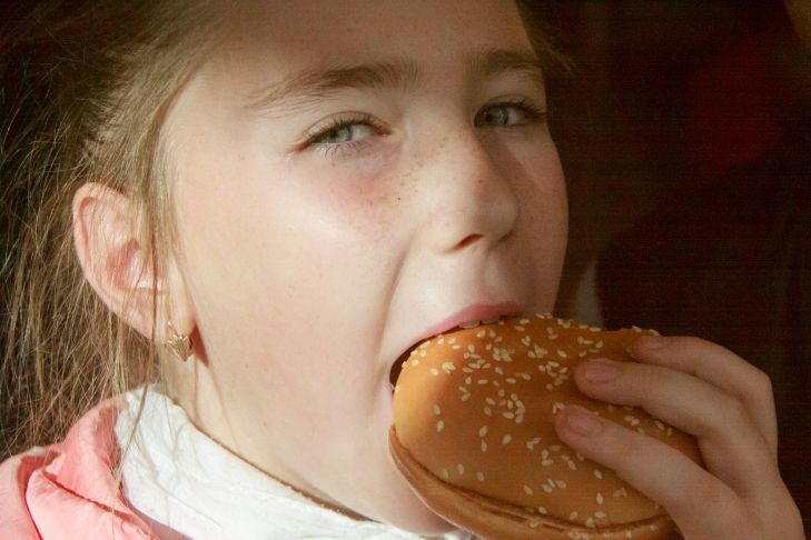 Названы продукты, из которых обязательно должен состоять рацион каждого ребенка