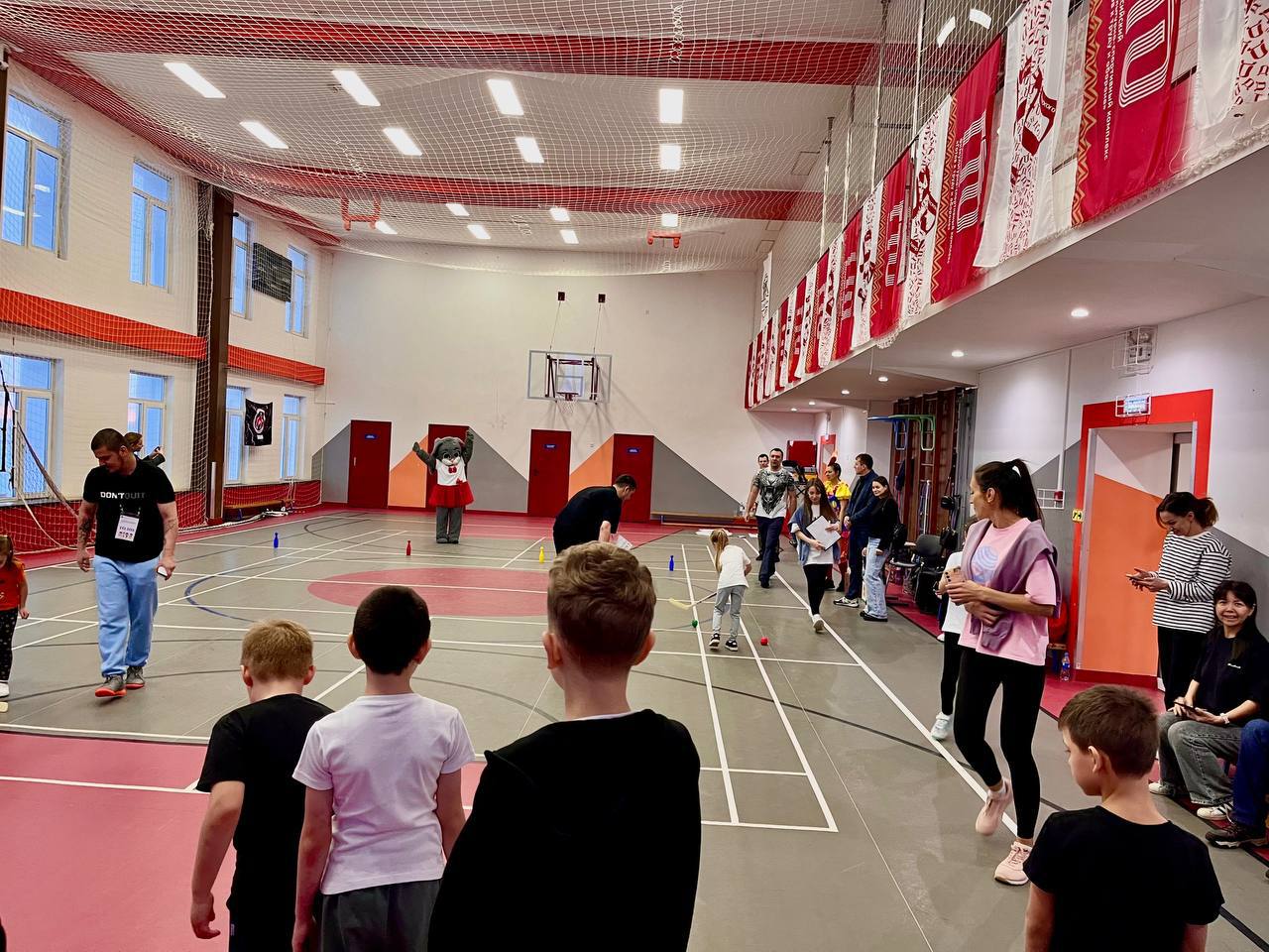 Отличное воскресенье на спортивном празднике Налоговой инспекции в честь её 35-летия Отличное воскресенье на спортивном празднике Налоговой инспекции в честь её 35-летия