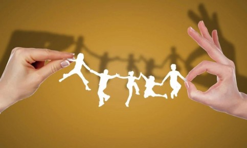 Как понять поведение человека: простая формула успеха от Курта Левина