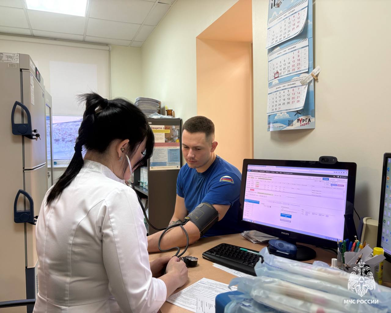 Их помощь - в крови: сотрудники Главного управления МЧС России по Чукотскому АО присоединились к донорской акции Их помощь - в крови: сотрудники Главного управления МЧС России по Чукотскому АО присоединились к донорской акции