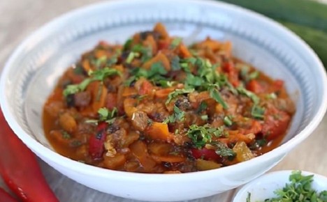 Аджапсандал: Как кавказская овощная классика покоряет сердца гурманов