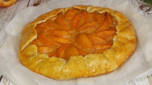 Галета с абрикосами: идеальный десерт для лета