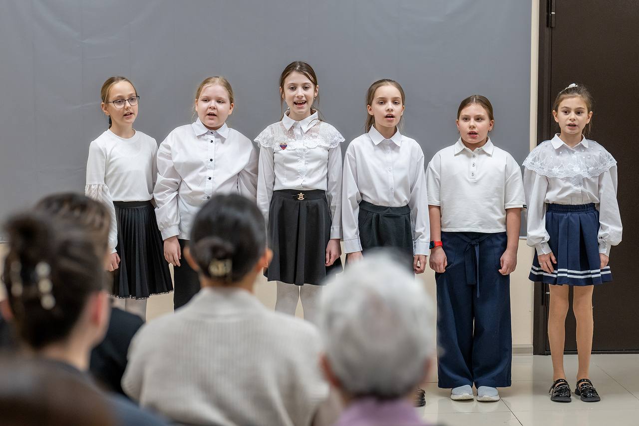 В преддверии одного из самых трогательных праздников - Дня матери - работники прокуратуры Чукотского автономного округа приняли участие в мероприятии, организованном региональным Фондом «Защитники Отечества» В преддверии одного из самых трогательных праздников - Дня матери - работники прокуратуры Чукотского автономного округа приняли участие в мероприятии, организованном региональным Фондом «Защитники Отечества»