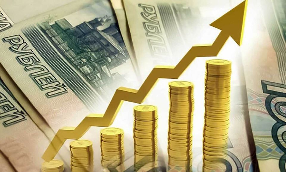 Как повышение МРОТ до 27000 рублей повлияет на жизнь россиян в 2026 году?