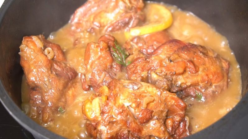 Нежная курица по-турецки: легкий рецепт для семейного ужина