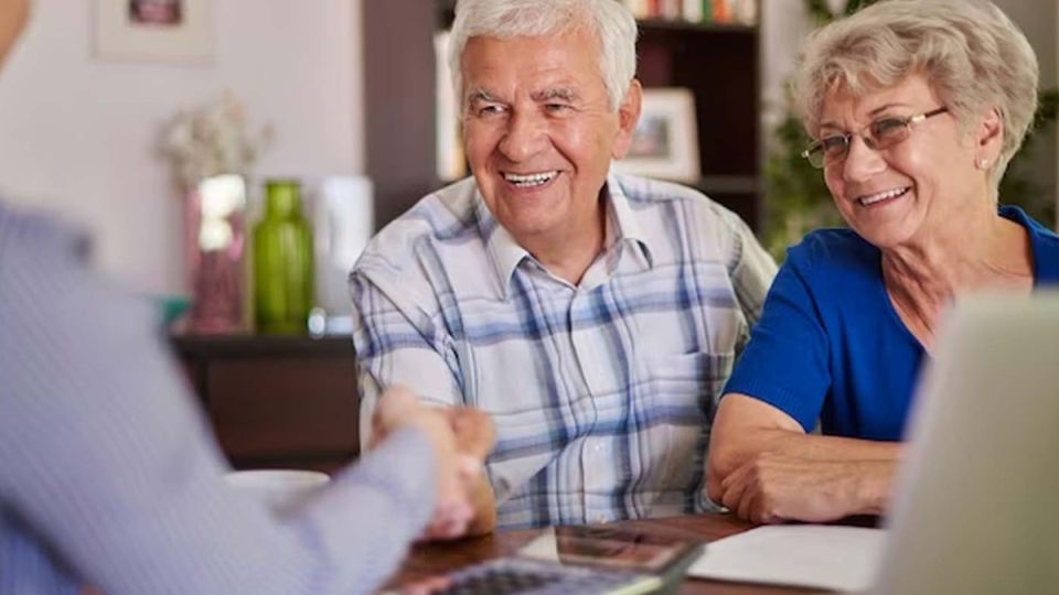 Социальные доплаты к пенсиям: как новые правила изменят жизнь пожилых россиян