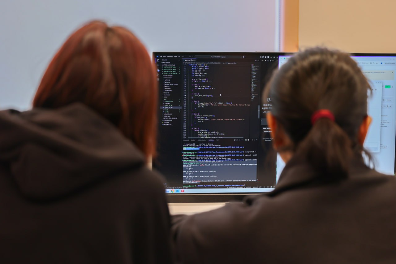 На Чукотке готовят новое поколение IT-специалистов: Губернатор оценил работу уникальной «Школы 21» На Чукотке готовят новое поколение IT-специалистов: Губернатор оценил работу уникальной «Школы 21»