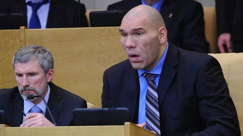 Как депутаты адаптируются к своей «скромной» пенсии: разрыв между мифами и реальностью