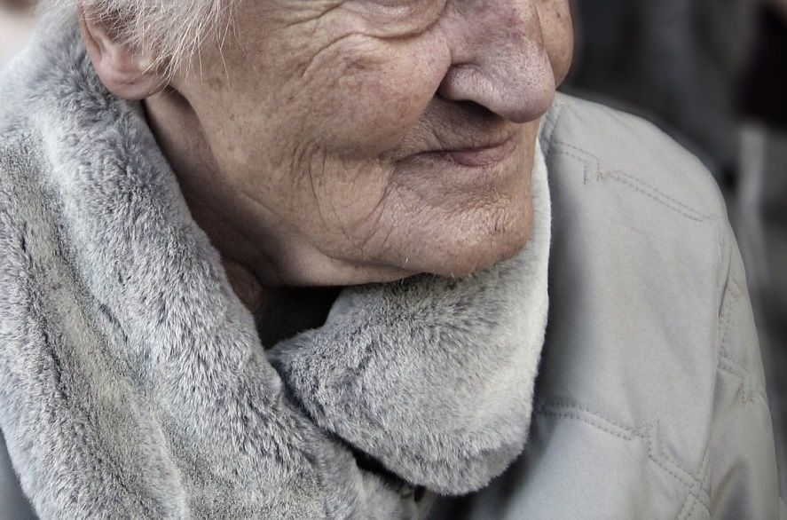 Пенсионерам Петербурга открыли доступ к новому цифровому удостоверению