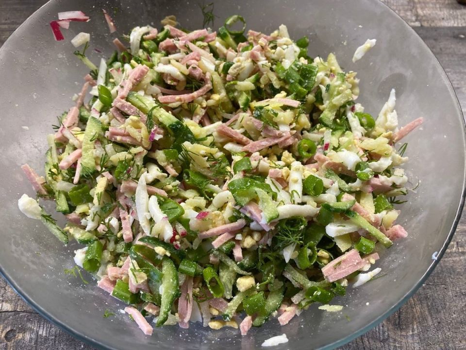 Как превратить традиционную окрошку в кулинарный шедевр