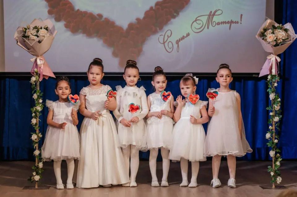 На Чукотке прошли праздничные мероприятия ко Дню матери На Чукотке прошли праздничные мероприятия ко Дню матери