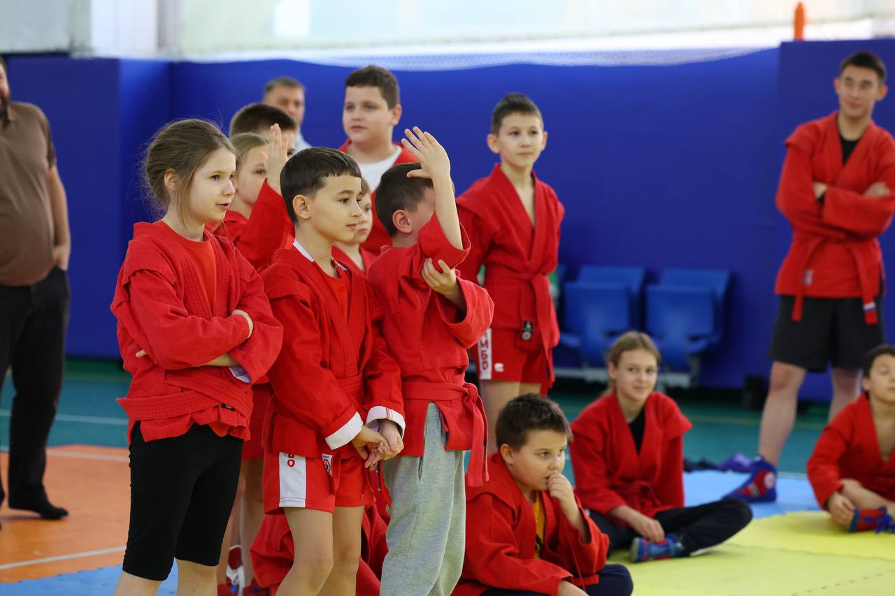 В Анадыре состоялся мастер-класс от чемпиона мира по самбо Дмитрия Заболотного! В Анадыре состоялся мастер-класс от чемпиона мира по самбо Дмитрия Заболотного!