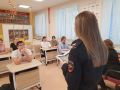 В окружном Лицее полицейские и общественники провели познавательное мероприятие, приуроченное ко Дню Конституции Российской Федерации