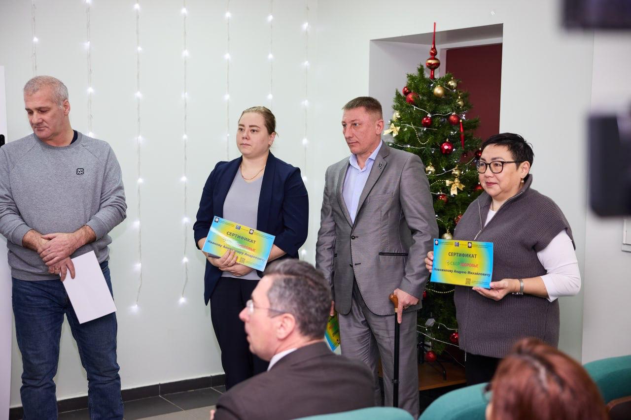 Новое оборудование для выездных осмотров жителей сёл и оленеводов передали в Чукотскую окружную больницу Новое оборудование для выездных осмотров жителей сёл и оленеводов передали в Чукотскую окружную больницу