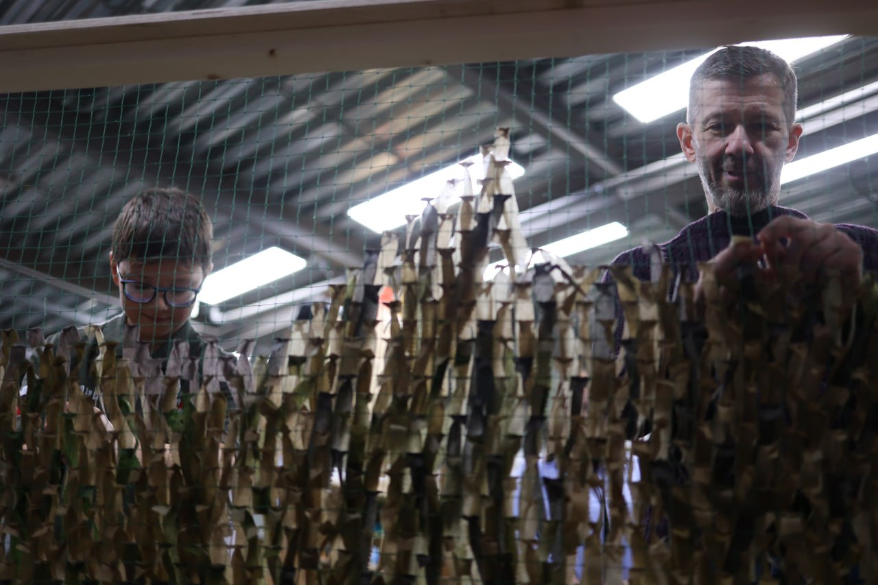 Губернатор Владислав Кузнецов обсудил с волонтёрами центра «ТеплоZOV-87. Чукотка» новые инициативы и поддержку добровольчества Губернатор Владислав Кузнецов обсудил с волонтёрами центра «ТеплоZOV-87. Чукотка» новые инициативы и поддержку добровольчества