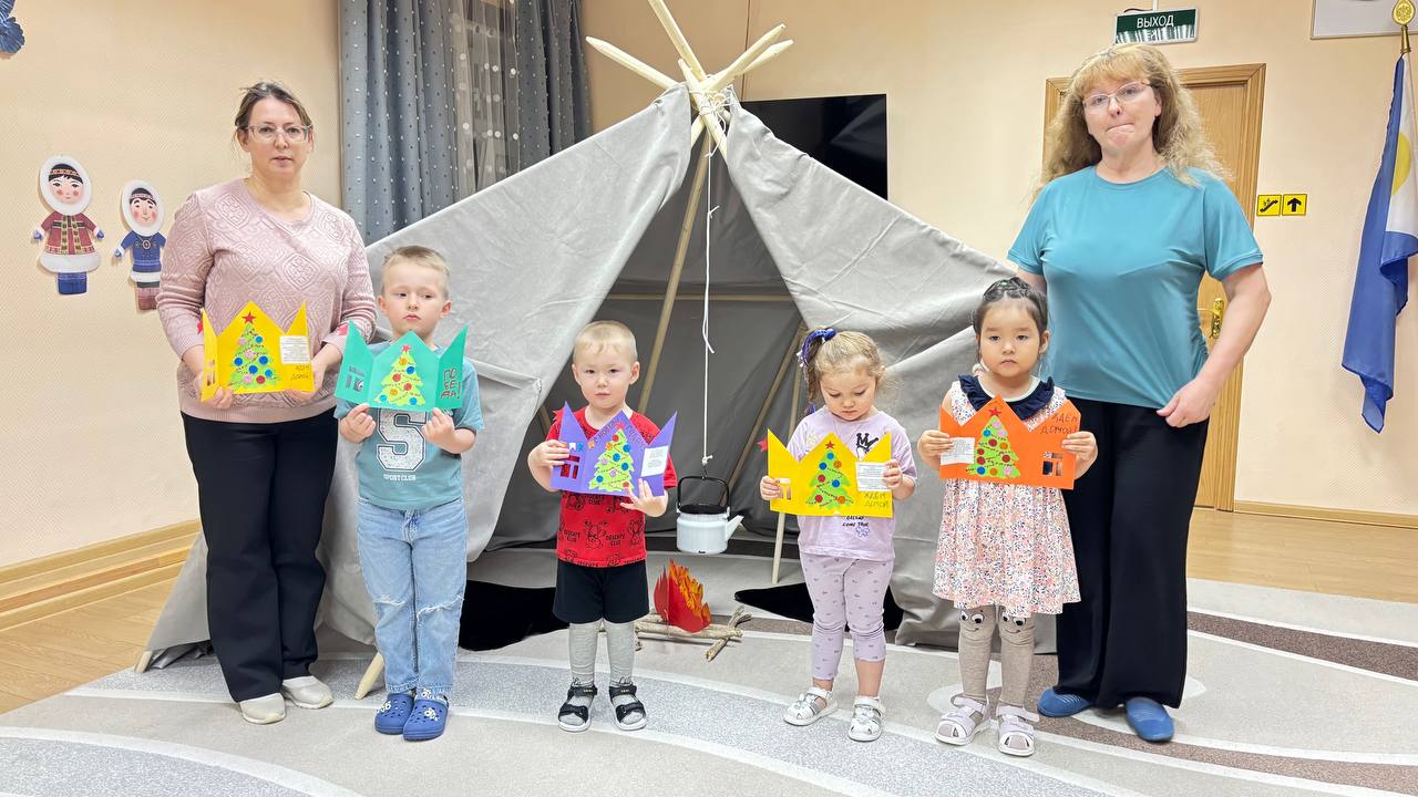 Доброе письмо от «Оленят»: воспитанники садика поддержали акцию «Новогодняя открытка солдату» Доброе письмо от «Оленят»: воспитанники садика поддержали акцию «Новогодняя открытка солдату»