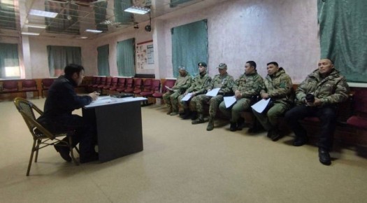 Руководство ОМВД России «Билибинский» провели встречу с Героем России Евгением Рэцой