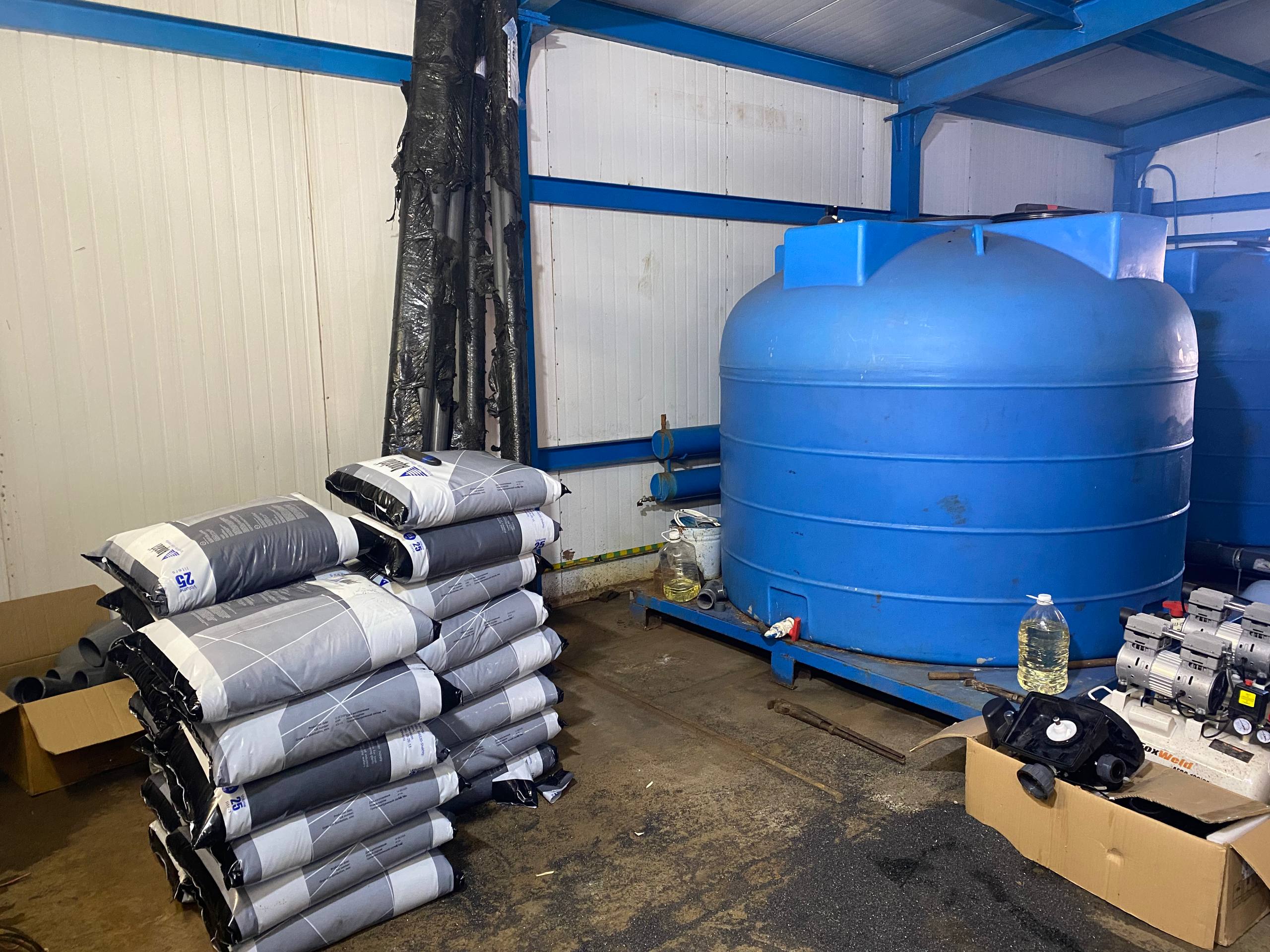 В селе Лаврентия на станции водоподготовки завершились работы по улучшению качества питьевой воды, проводимые специалистами ООО «Мегалит» В селе Лаврентия на станции водоподготовки завершились работы по улучшению качества питьевой воды, проводимые специалистами ООО «Мегалит»