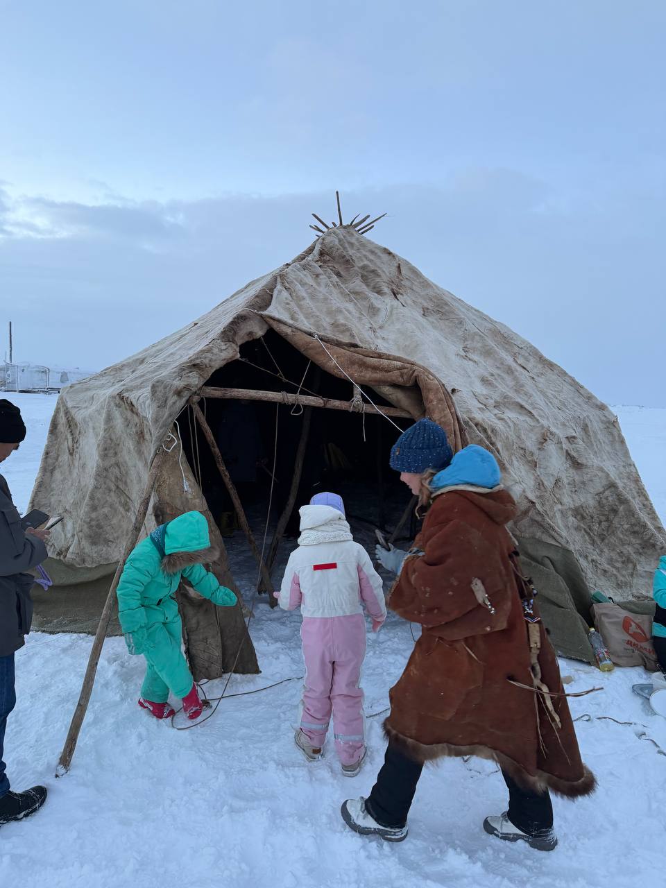 Резиденция Деда Мороза приняла первых гостей! Резиденция Деда Мороза приняла первых гостей!