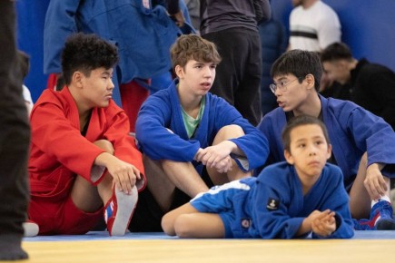 1 В Чукотку по программе «Земский тренер» прибыли три специалиста