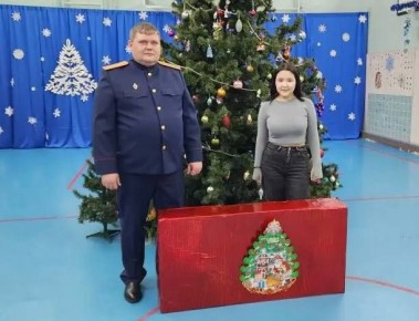 Следственное управление СК России по Чукотскому автономному округу исполнило новогоднее желание жительницы села Амгуэма