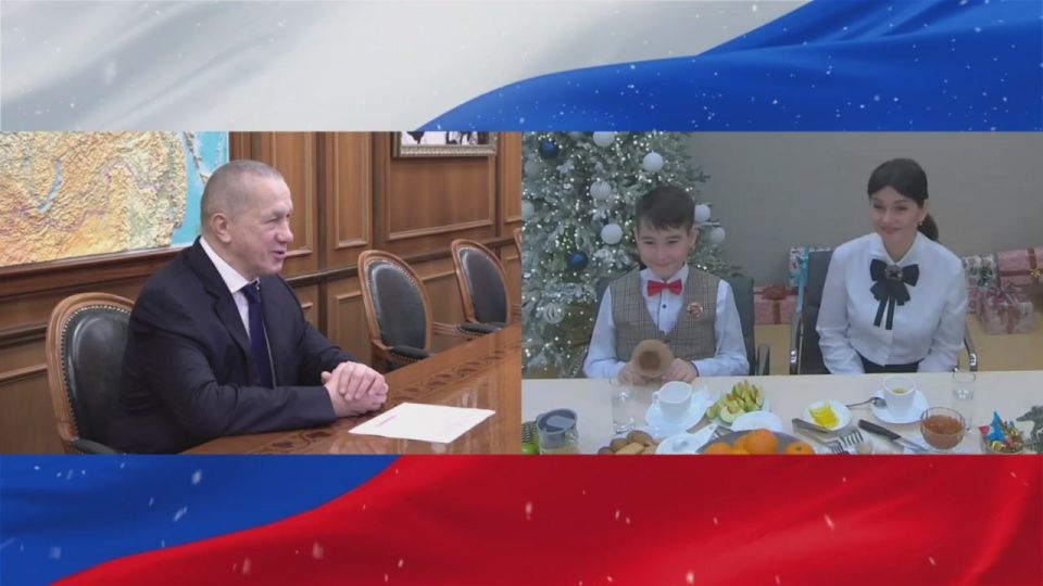 «Елка желаний»: полпред ДФО Юрий Трутнев продолжает исполнять мечты детей