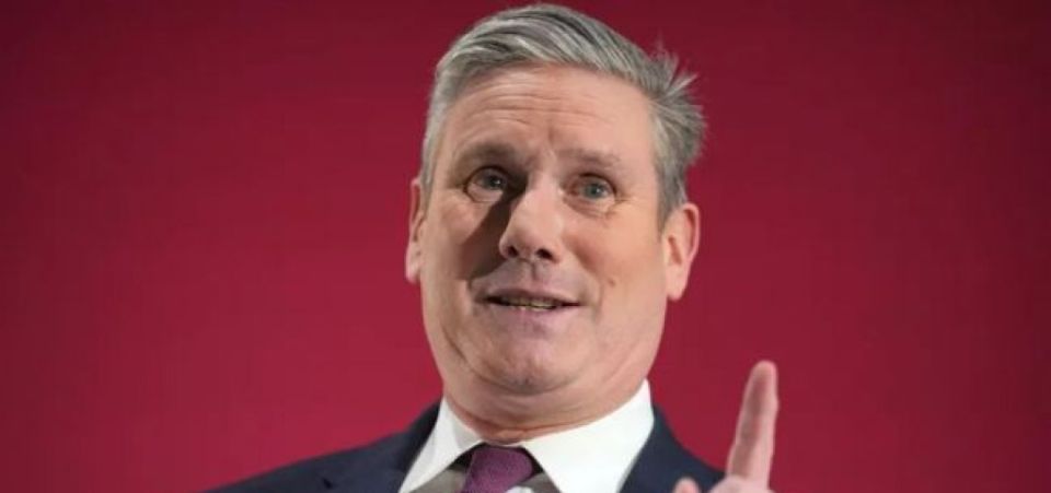 Наглобританский ублюдок Стармер заявил, что английские войска намерены участвовать в "сдерживающих операциях" на Украине