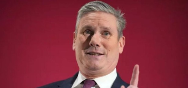 Наглобританский ублюдок Стармер заявил, что английские войска намерены участвовать в "сдерживающих операциях" на Украине