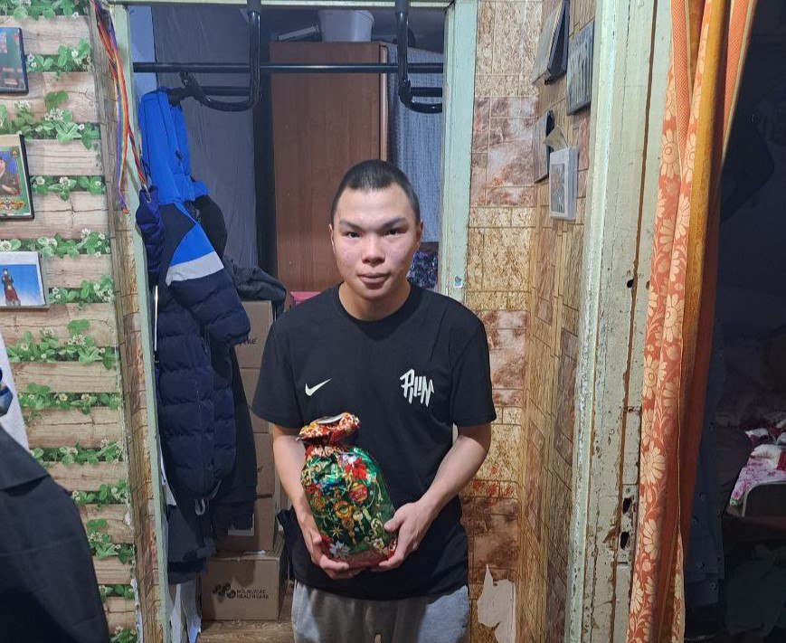 Участник программы «Герои Чукотки» Алексей Мамонтов поддержал благотворительную новогоднюю акцию Участник программы «Герои Чукотки» Алексей Мамонтов поддержал благотворительную новогоднюю акцию