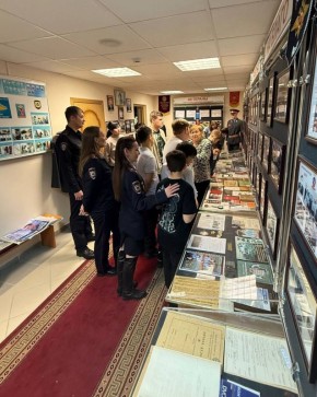 В рамках акции «Студенческий десант» полицейские городского отдела полиции организовали встречу с кадетским классом