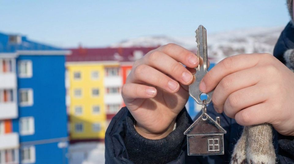 На Чукотке детей-сирот обеспечивают жильём