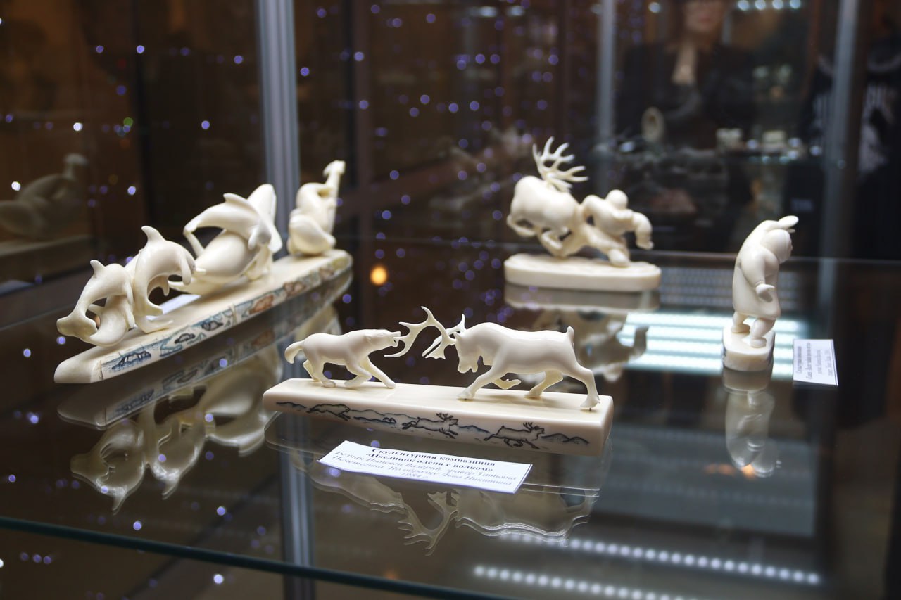 Уэленская косторезная мастерская: легенда Чукотки готовится к 95-летию Уэленская косторезная мастерская: легенда Чукотки готовится к 95-летию