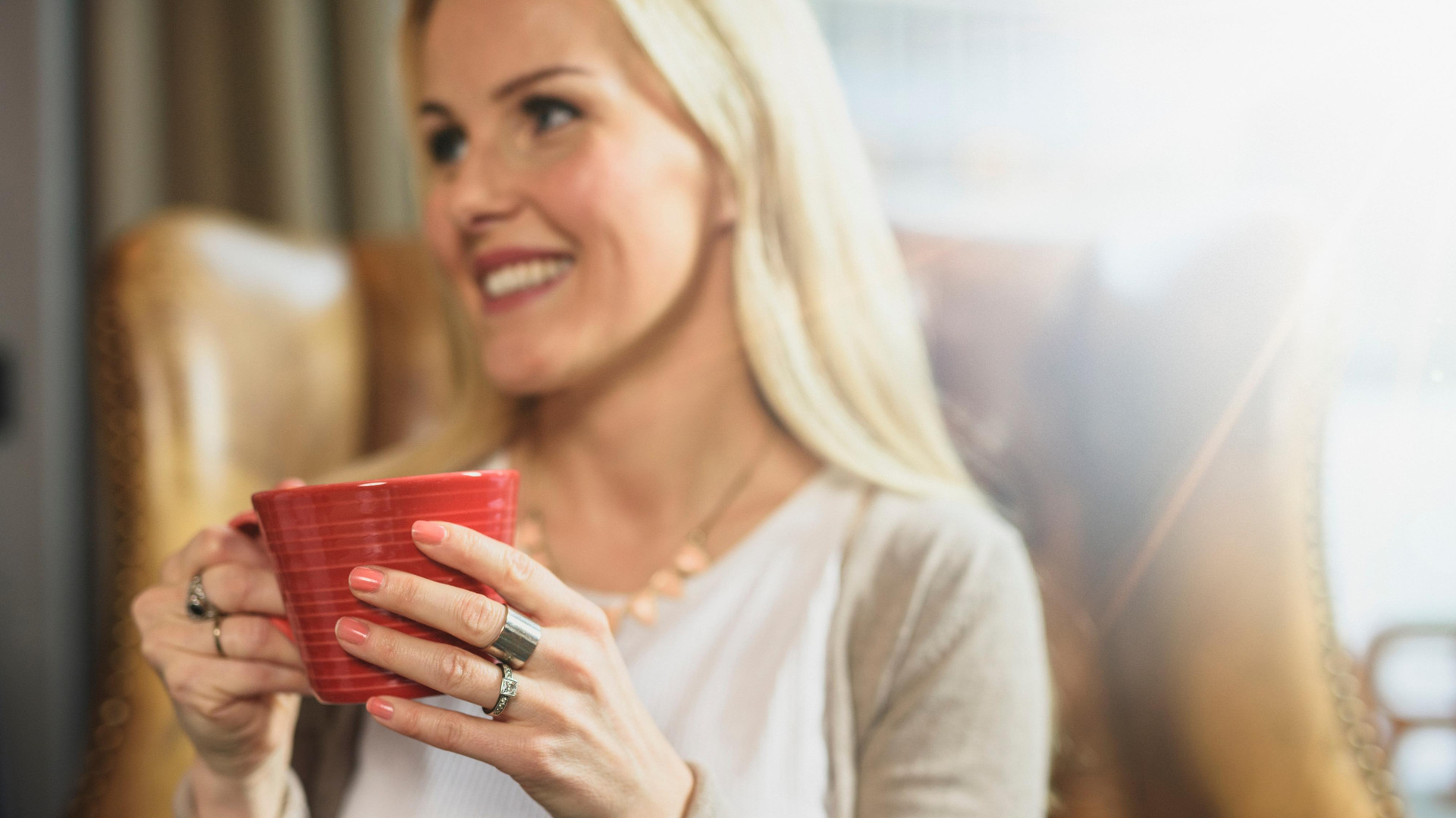 От стильной дамы до сороки один шаг: так носят украшения только простушки