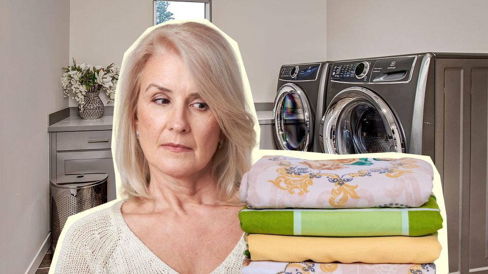 Две ошибки при стирке допускает 99% хозяек: постельное белье от них портится быстрее